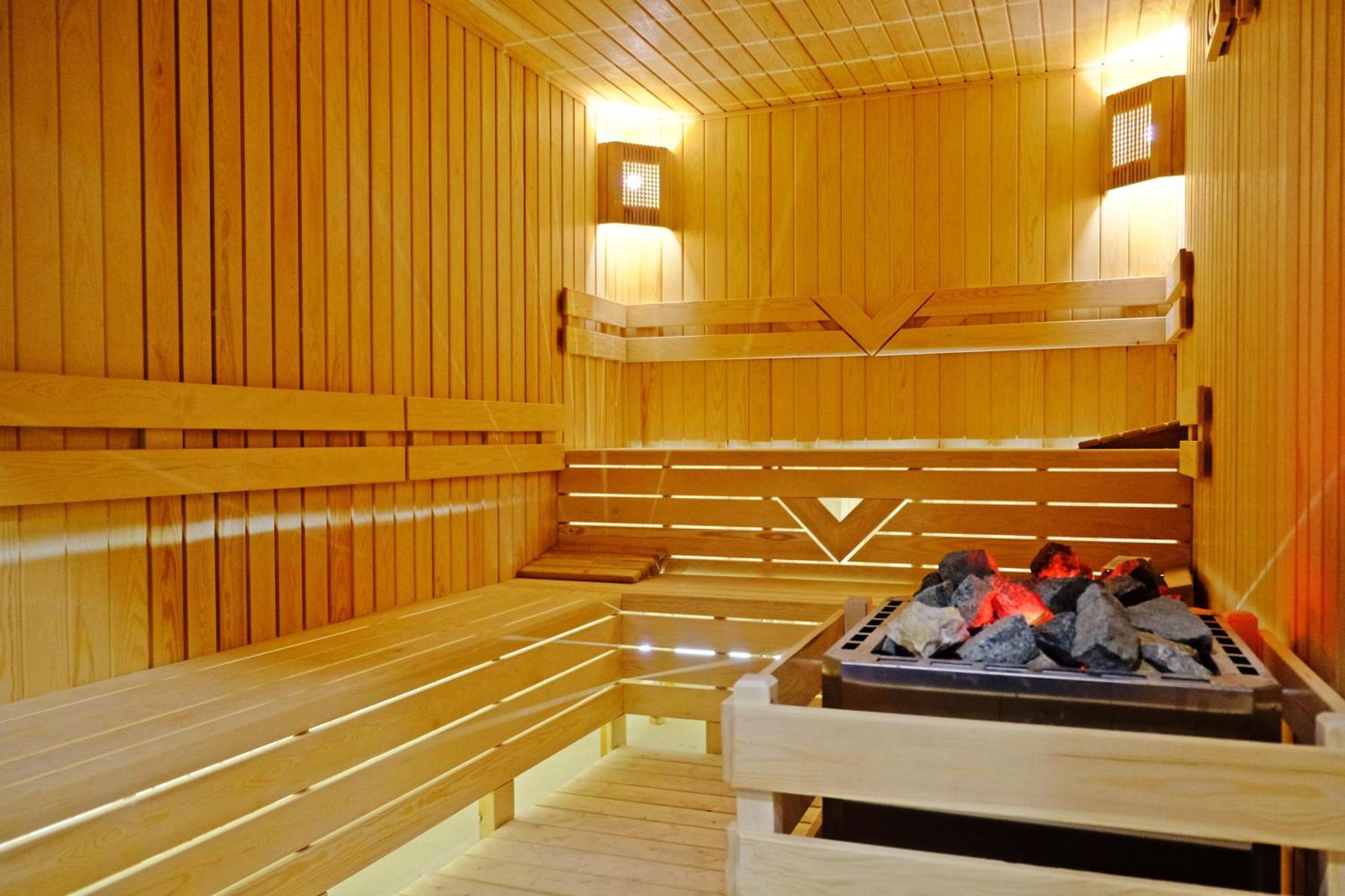 Club Aquarium Hotel & Spa غوفرجينليك المظهر الخارجي الصورة