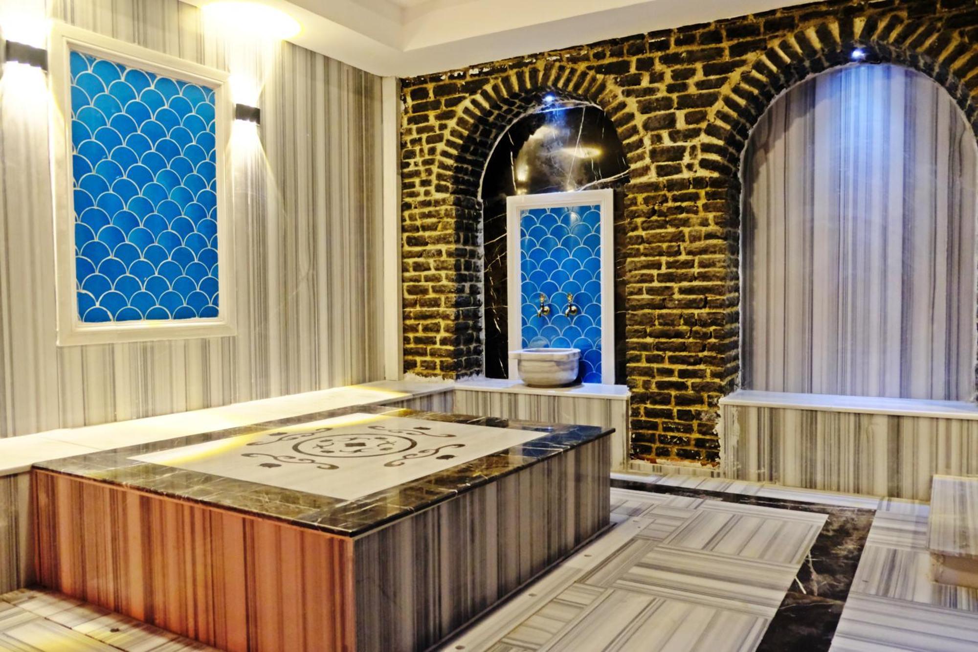 Club Aquarium Hotel & Spa غوفرجينليك المظهر الخارجي الصورة