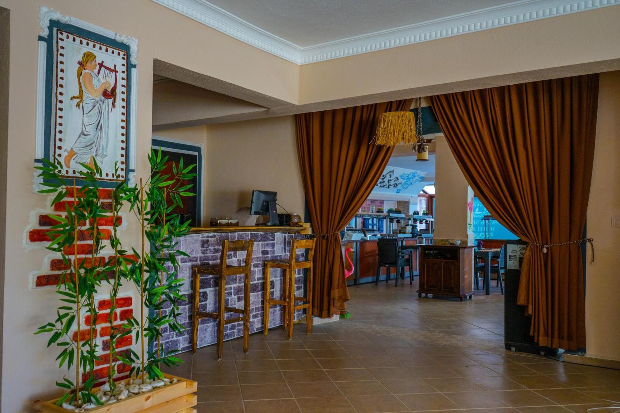 Club Aquarium Hotel & Spa غوفرجينليك المظهر الخارجي الصورة