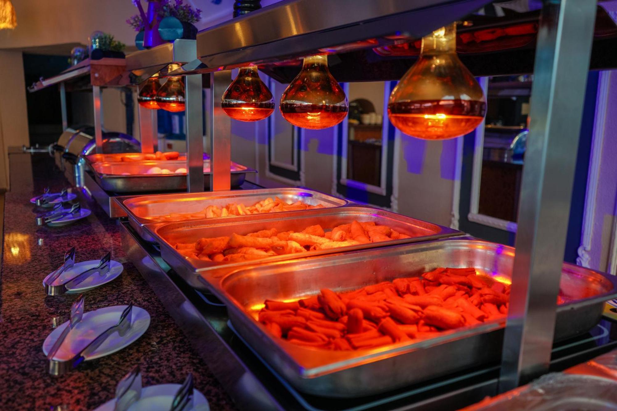 Club Aquarium Hotel & Spa غوفرجينليك المظهر الخارجي الصورة