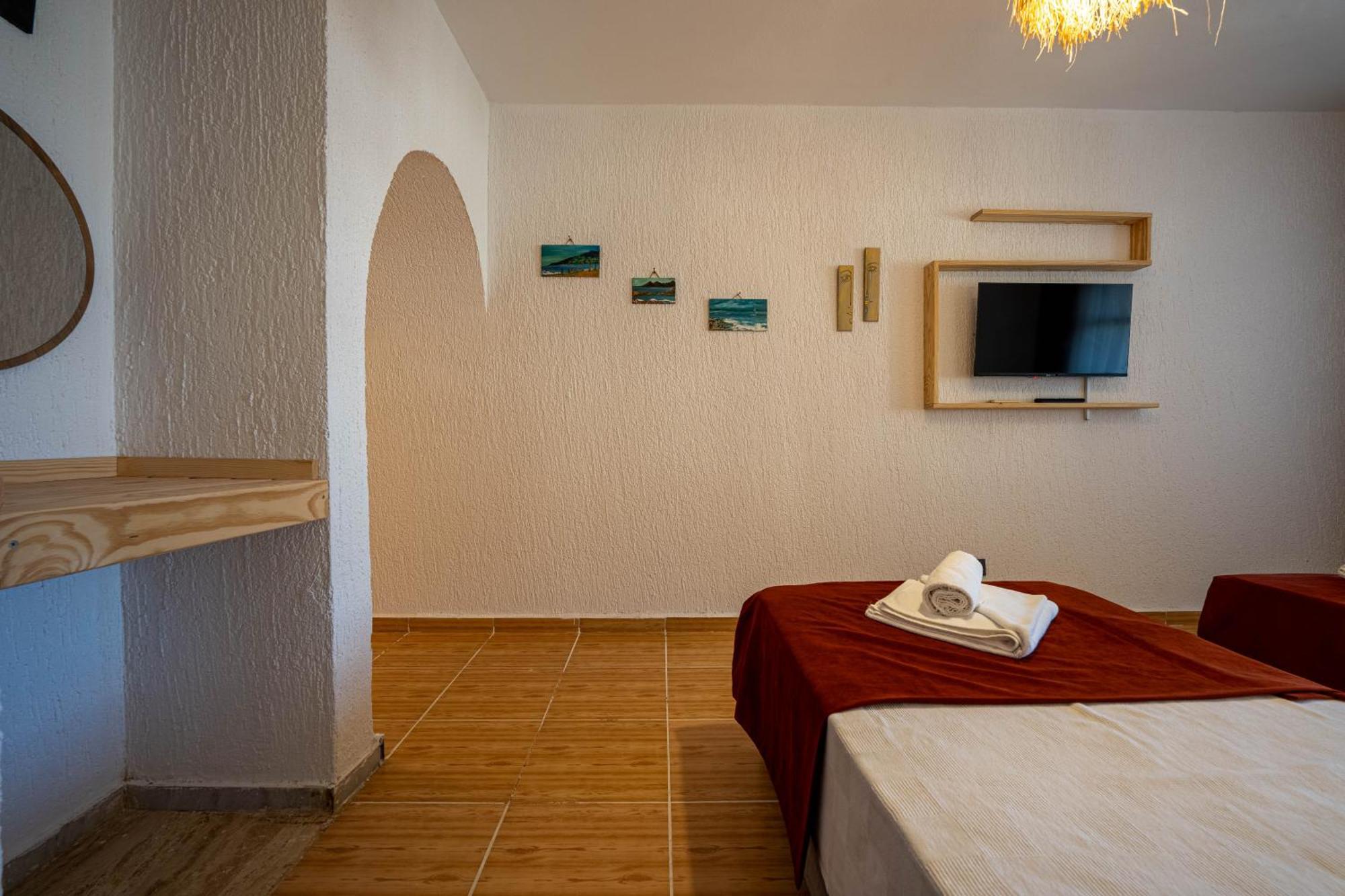 Club Aquarium Hotel & Spa غوفرجينليك المظهر الخارجي الصورة
